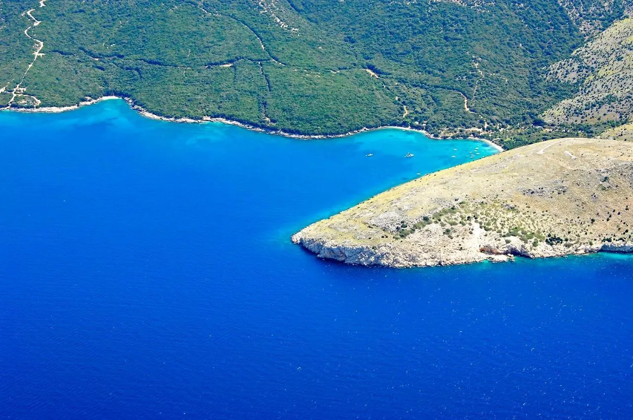 Apartman Letizia Ustrine 0*,  Croacia